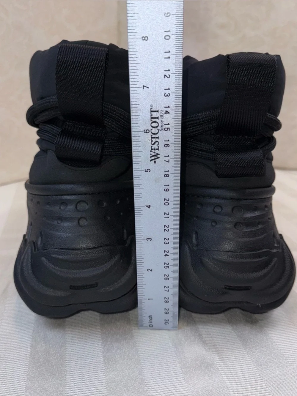 Crocs Echo Insulated Winter Boots Black Chunky Platform US Size: M7/W9 #208716